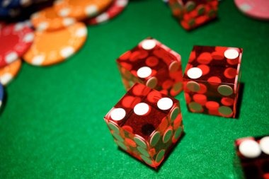 kingdom togel payment methods: DANA, OVO, GoPay, ShopeePay, LinkAja, QRIS displayed on mobile